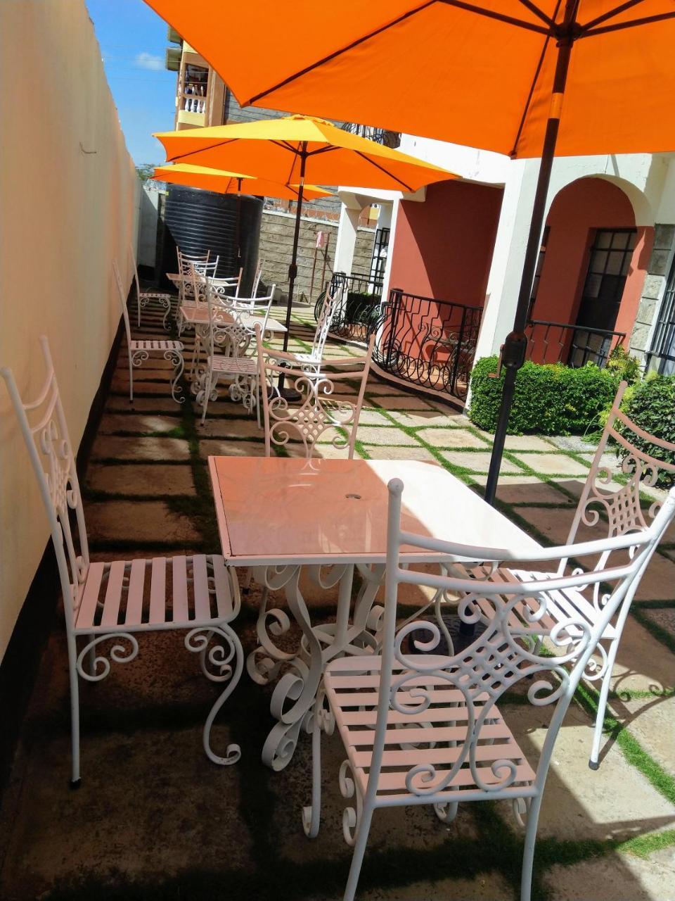 Machakos Suites Luxury Hotel Экстерьер фото